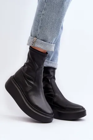 Buskin boots