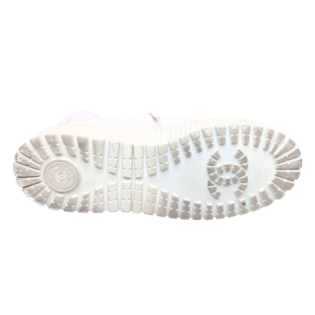 Chanel White Platform Sneaker Hightop, 39