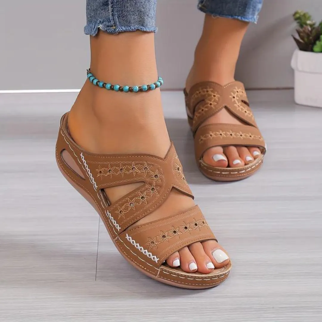 Comforta™ | Orthopedic Sandals | Adjustable Straps, Arch Support & Daily Comfort