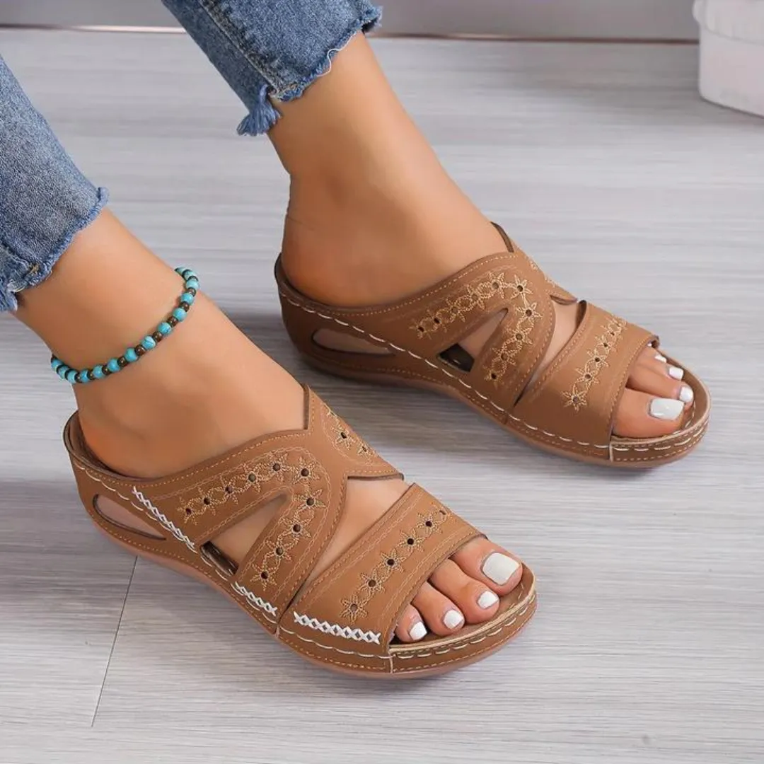 Comforta™ | Orthopedic Sandals | Adjustable Straps, Arch Support & Daily Comfort