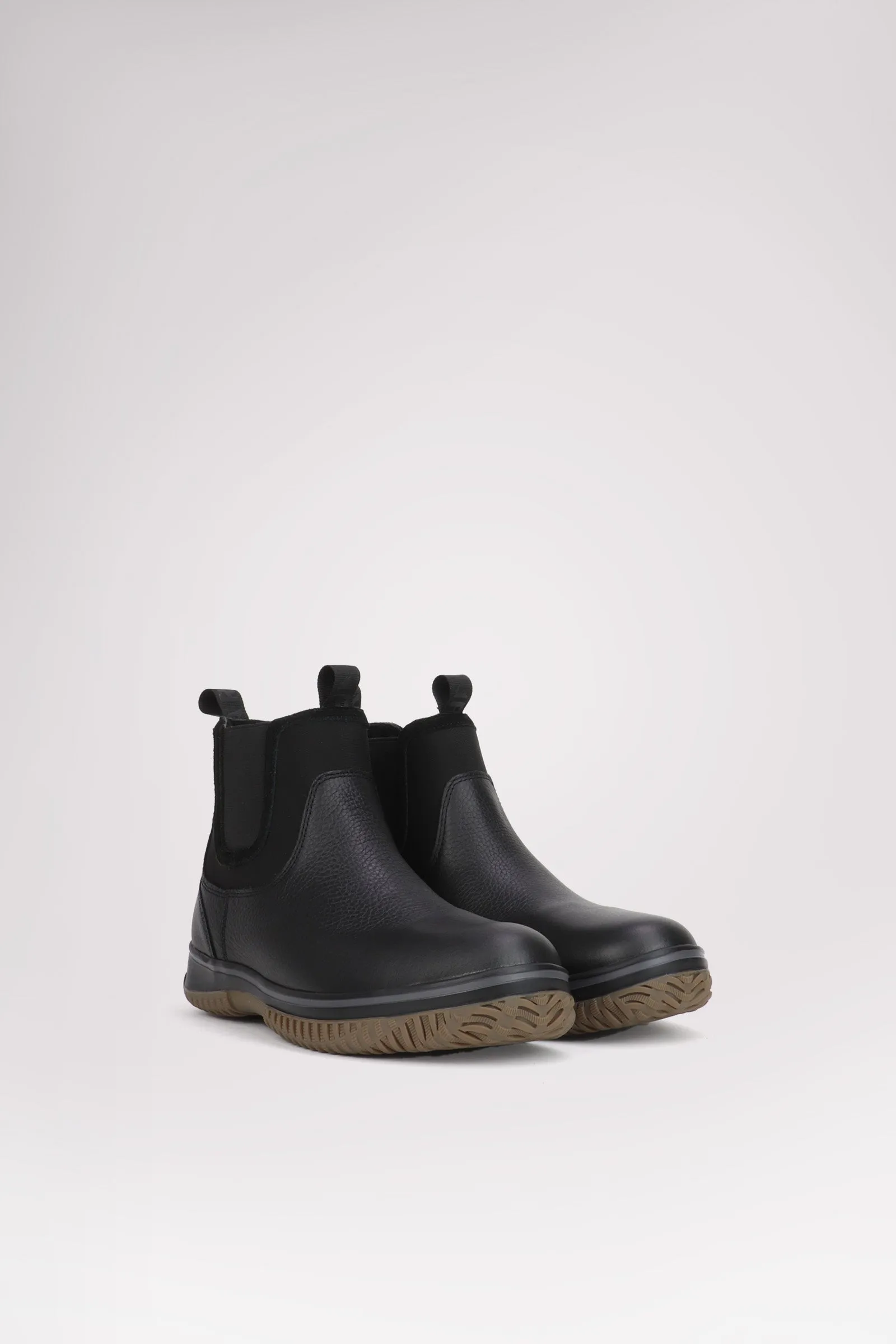Gavel Pull Up Men's Chelsea Boot