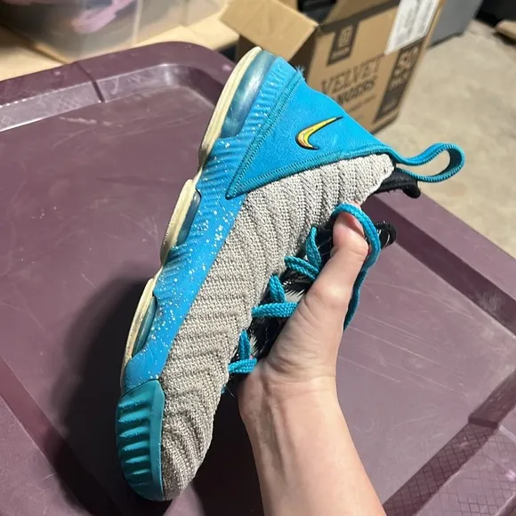 Kids Nike LeBron 16 South Beach Sneakers