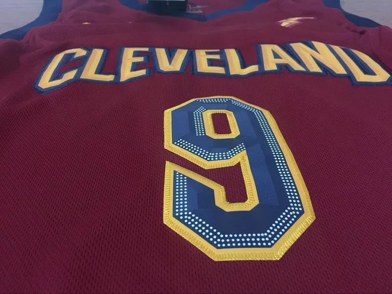 Men CAVS 9 Dwyane Wade Jersey Red Cleveland Cavaliers Fanatics Icon edition