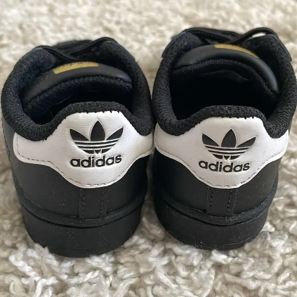 NEW WOT Adidas Superstar Ortholite Sneakers