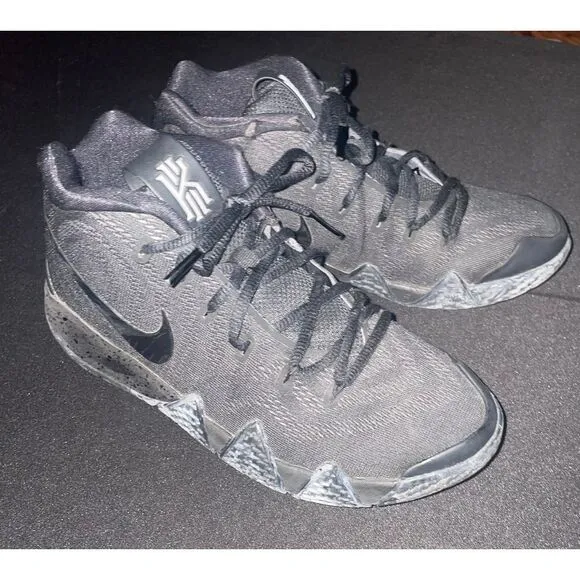 Nike Kyrie 4 &quot;Blackout&quot; Basketball Shoe Boy 6Y