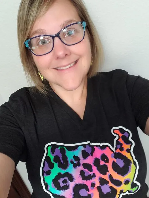 {PARTY IN THE U.S.A.} Neon Leopard Char-Black V-Neck Tee