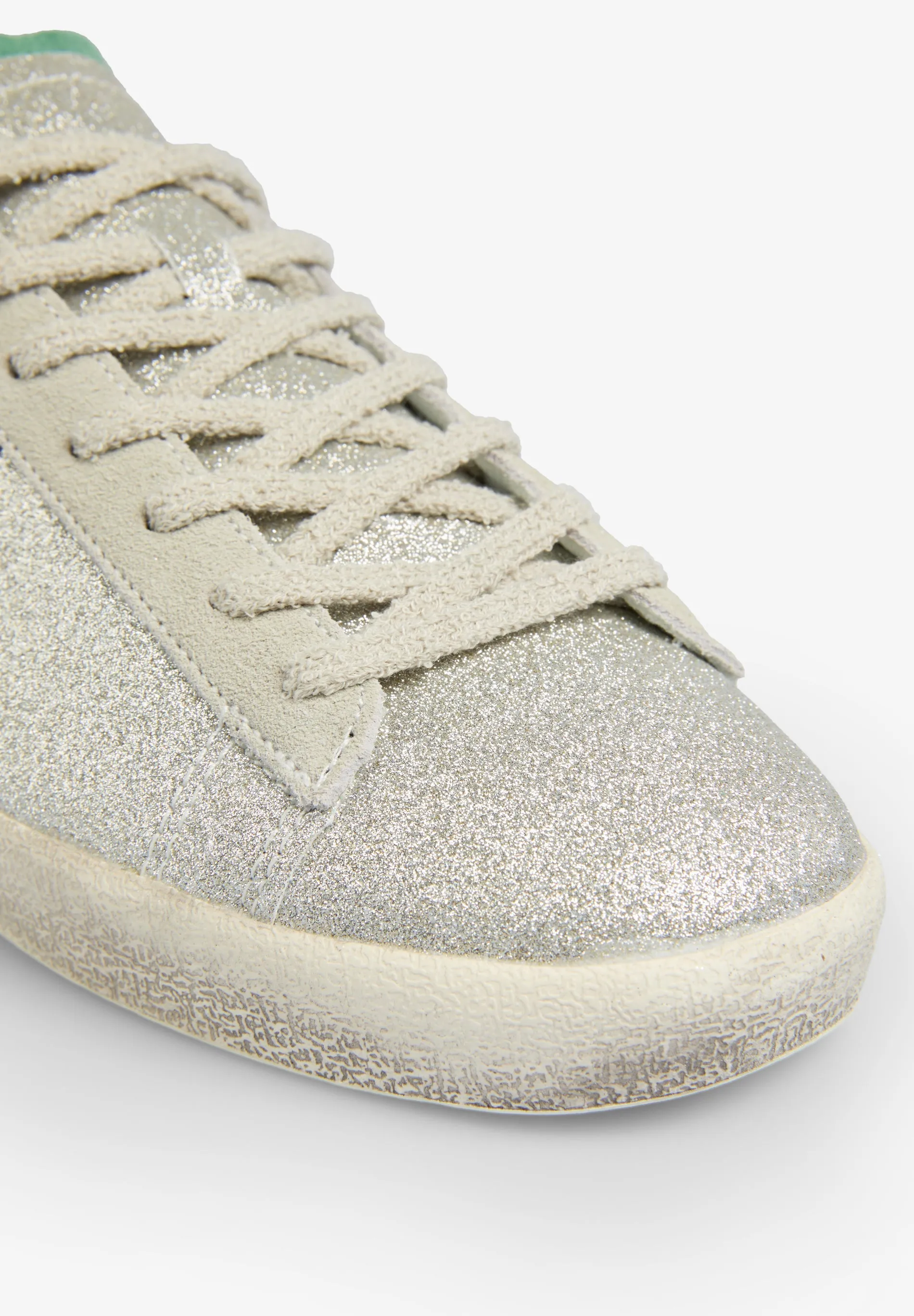 SAPATILHAS BAIXAS COM GLITTER