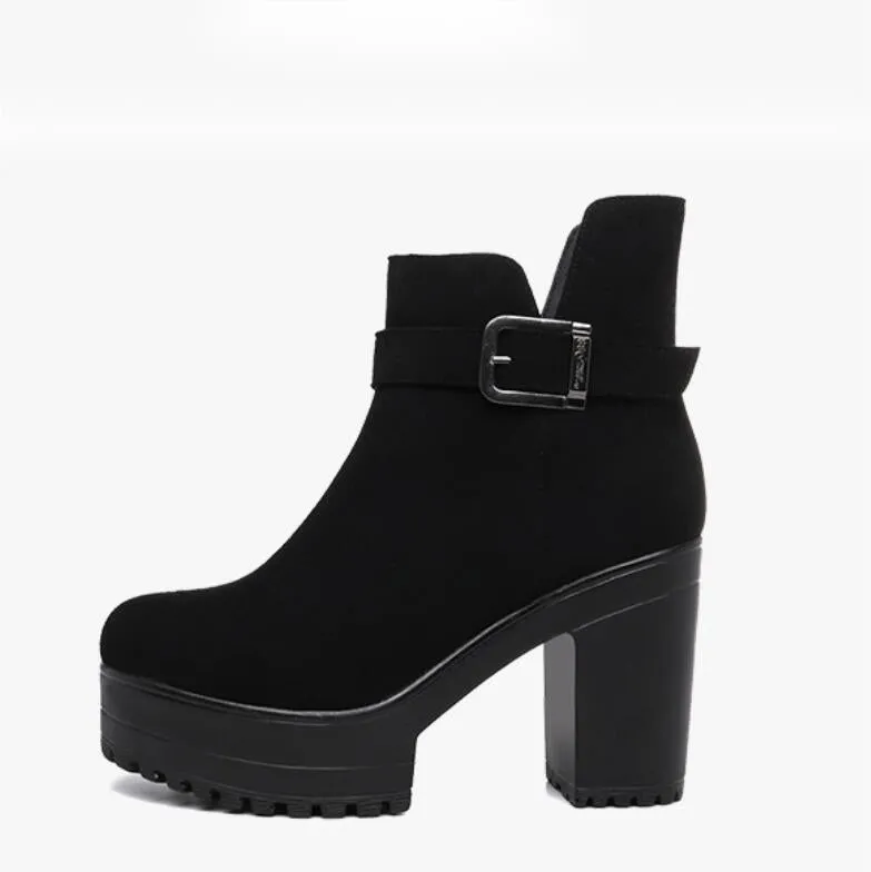 Small Size 2 Chunky High Heel Platform Boots DS93