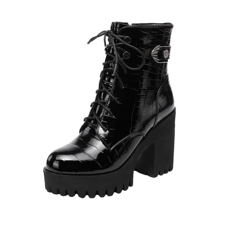 Small Wooden Heel Lace Up Boots DS296