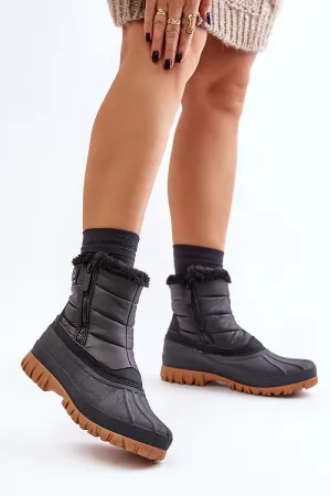 Snow boots