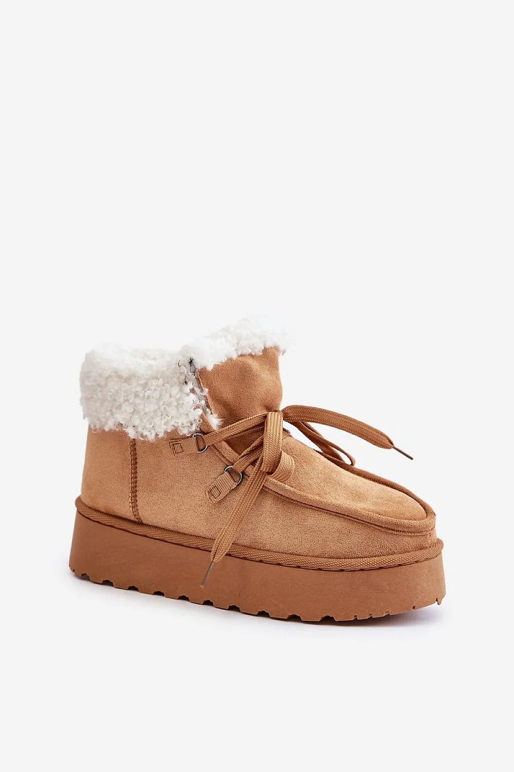 Snow boots