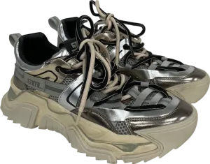 STEVE MADDEN Possession Trainers In Silver UK 6 EU 39 👠