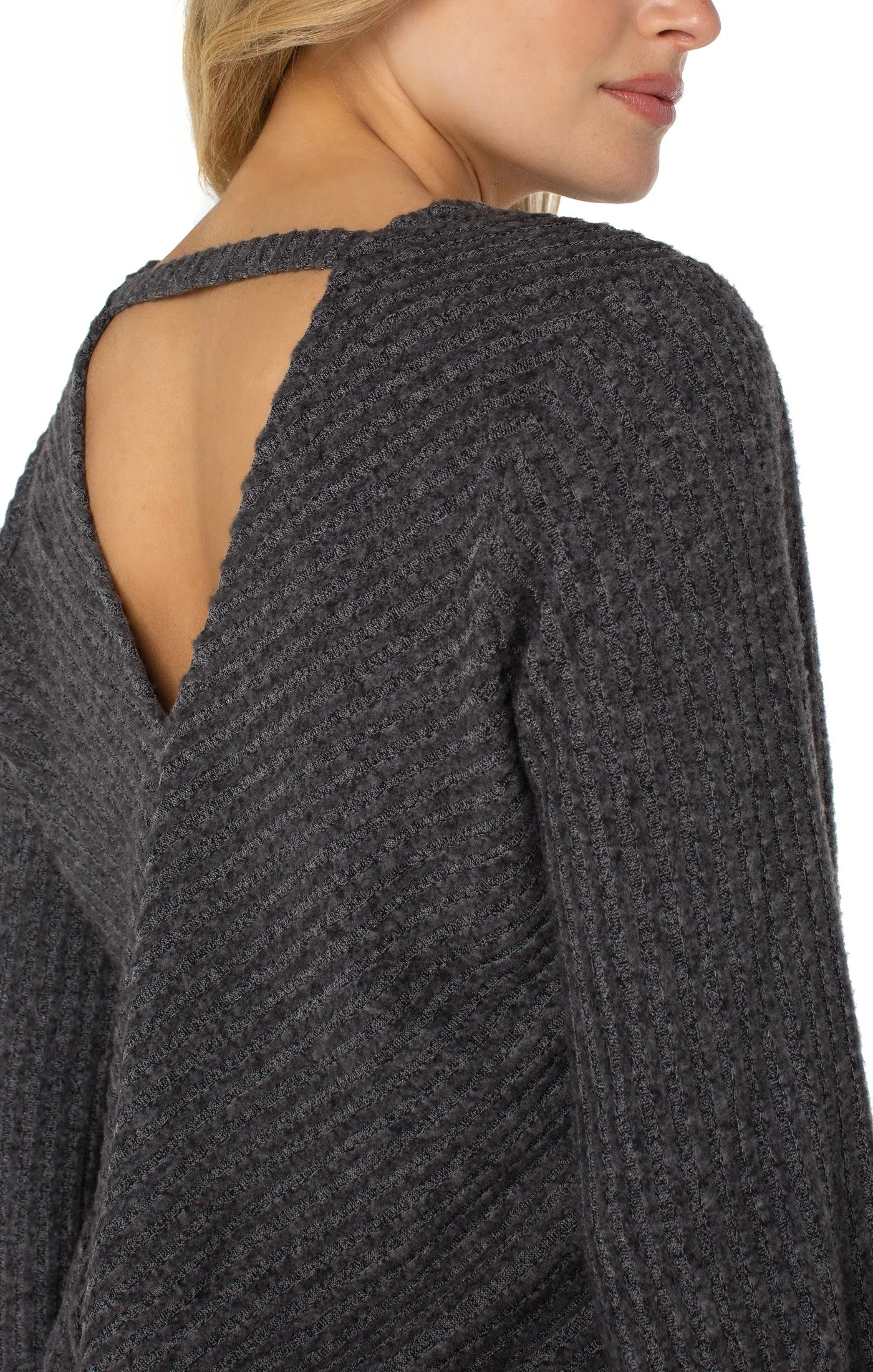 Twist Back Top