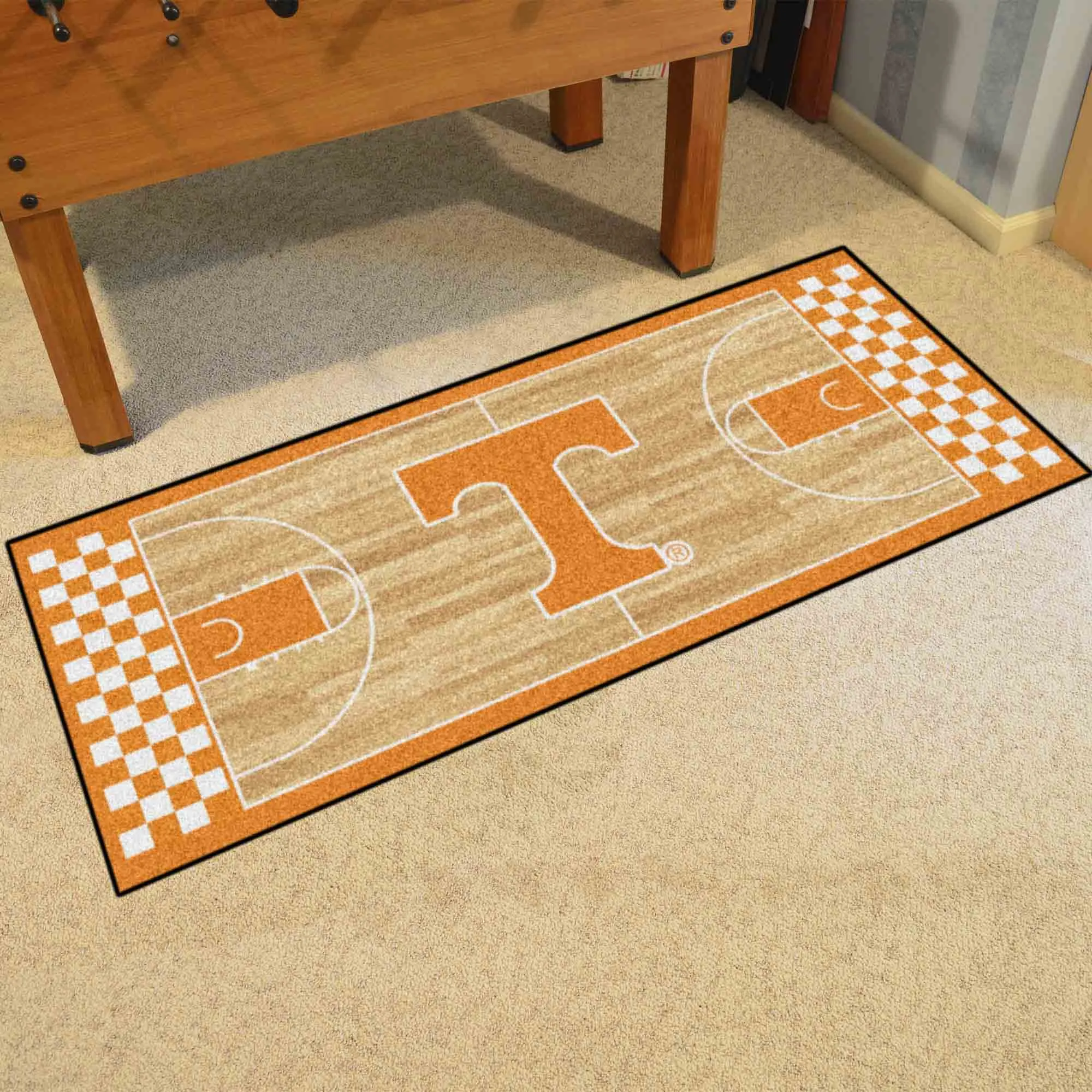 University of Tennessee NCAA Basketball Runner