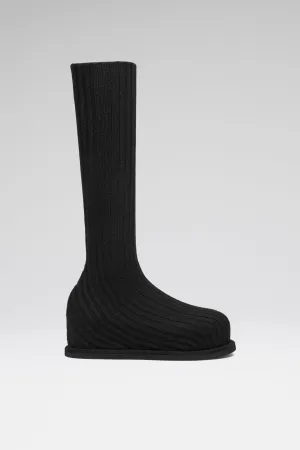 Veneda Stretch Boot Flatform Black Ribbed Knit
