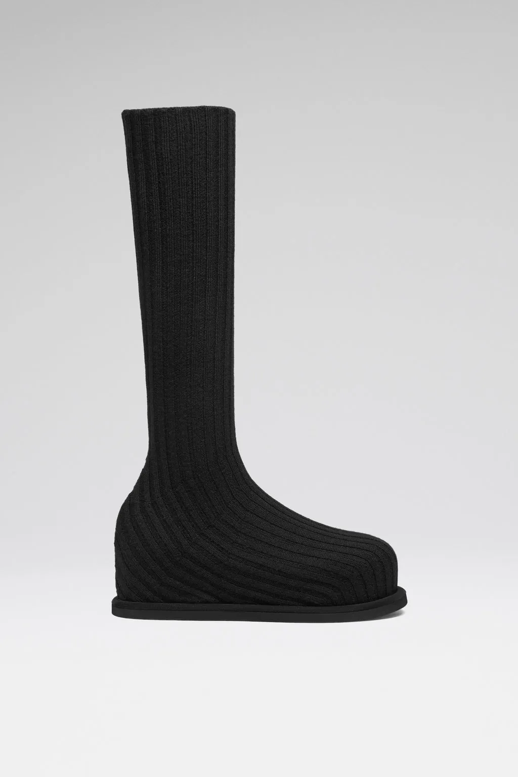 Veneda Stretch Boot Flatform Black Ribbed Knit