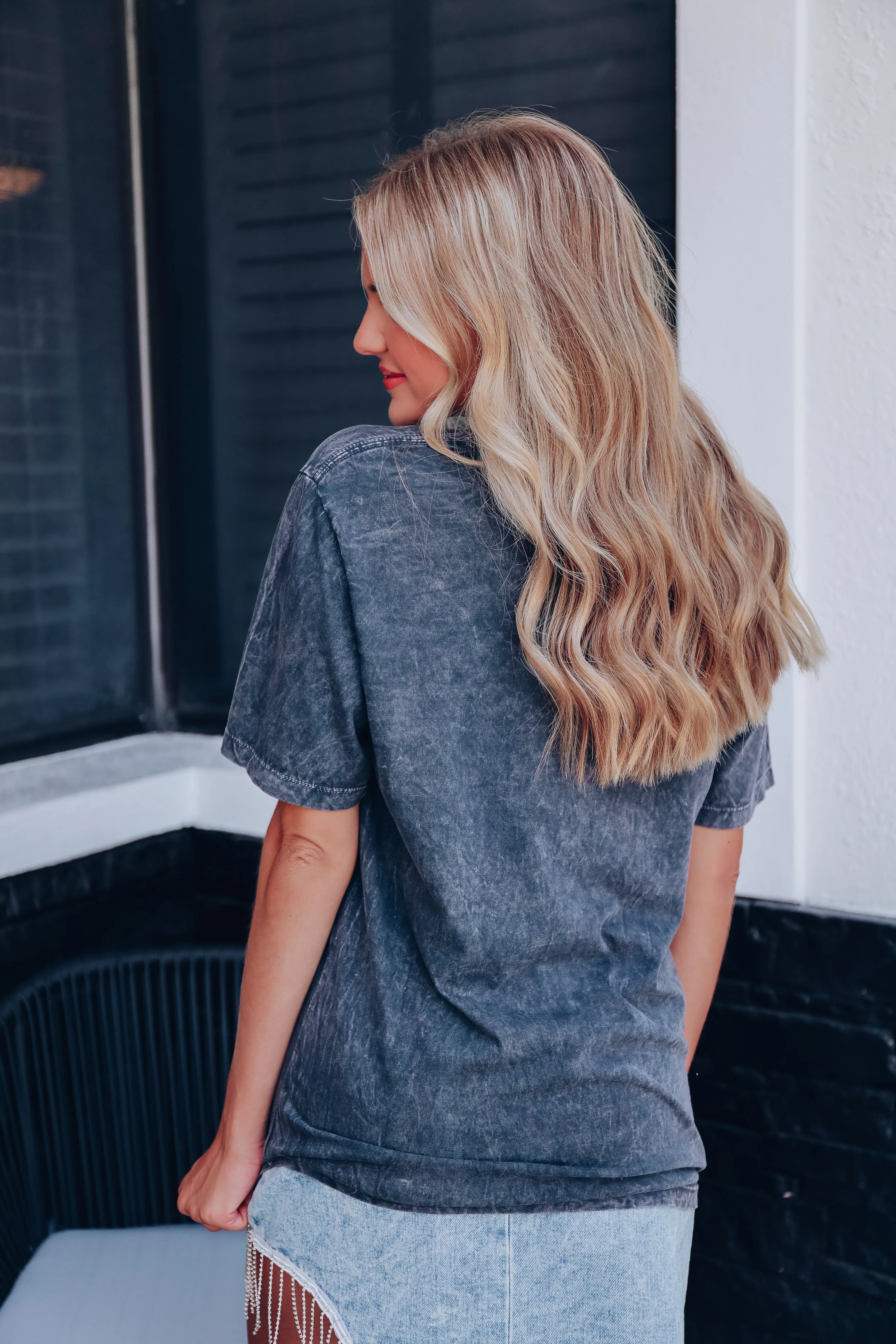 Western Elements Graphic Tee - Black