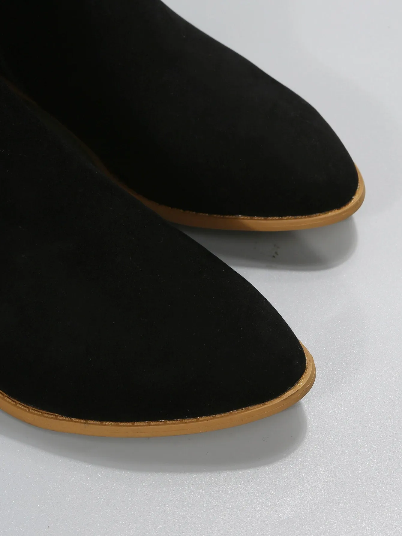 Zip Side Chelsea Boots - Black